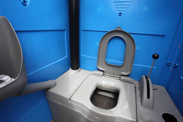 Portable Toilet Options We Offer in Elk Rapids, MI
